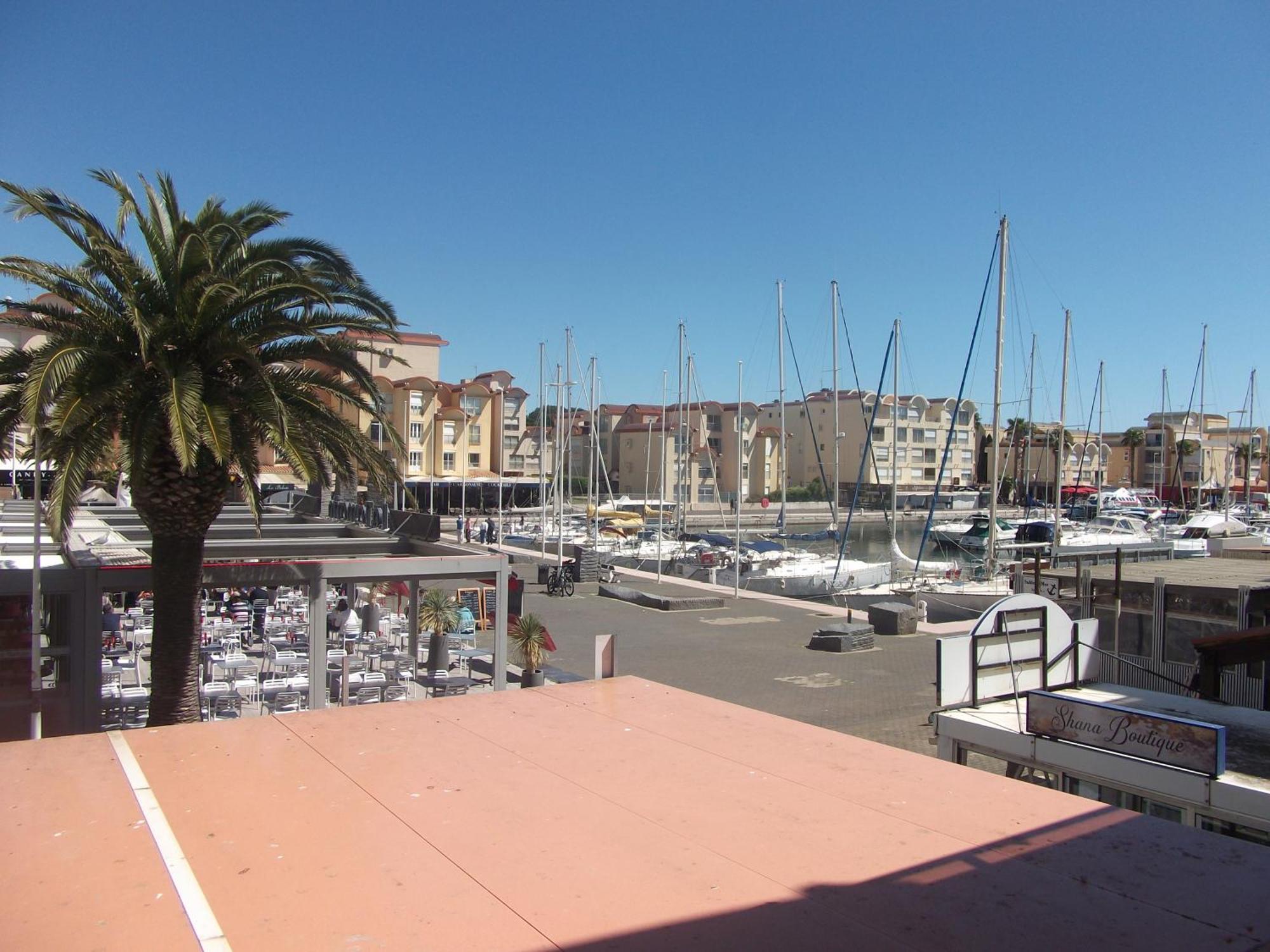 Studio Sur Le Port, Climatisation, Wifi, Piscine, Lave-Linge Груисан Екстериор снимка